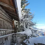 Rustico Pagrueeg *