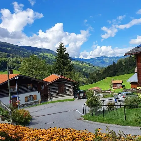 Chalet Pagrüeg Klosters-Serneus