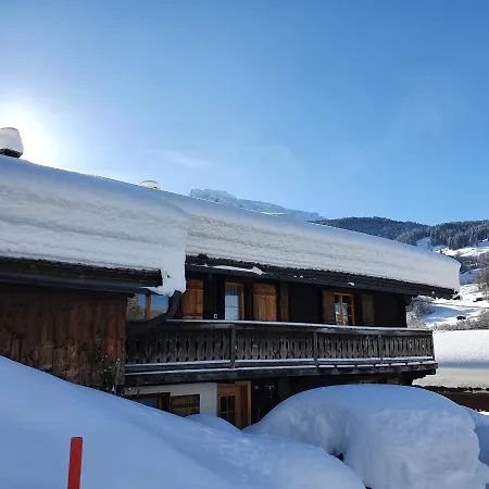 Chalet Pagrüeg Chalet