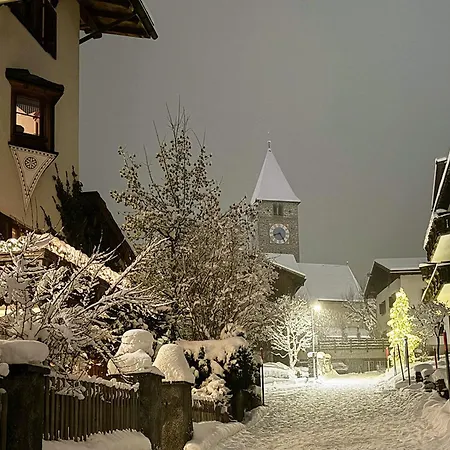 Chalet Pagrüeg Klosters-Serneus