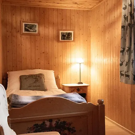 Alpesi faház Rustico Pagrueeg - Swiss Alpine Charm 1-5 Pers Klosters
